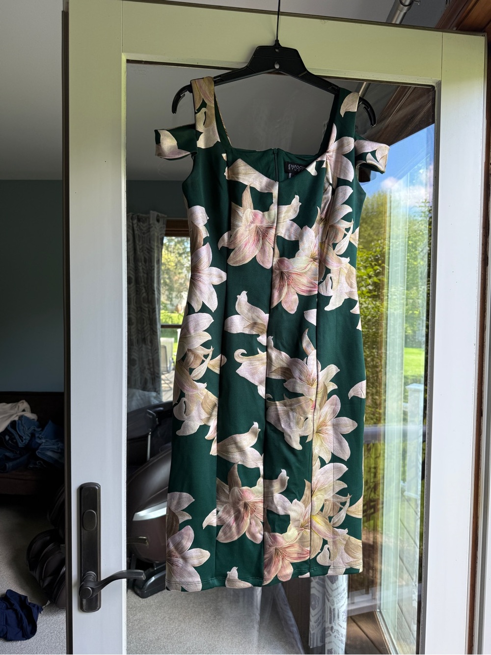 Enfocus Studio Green Floral Cold-Shoulder Midi Dress